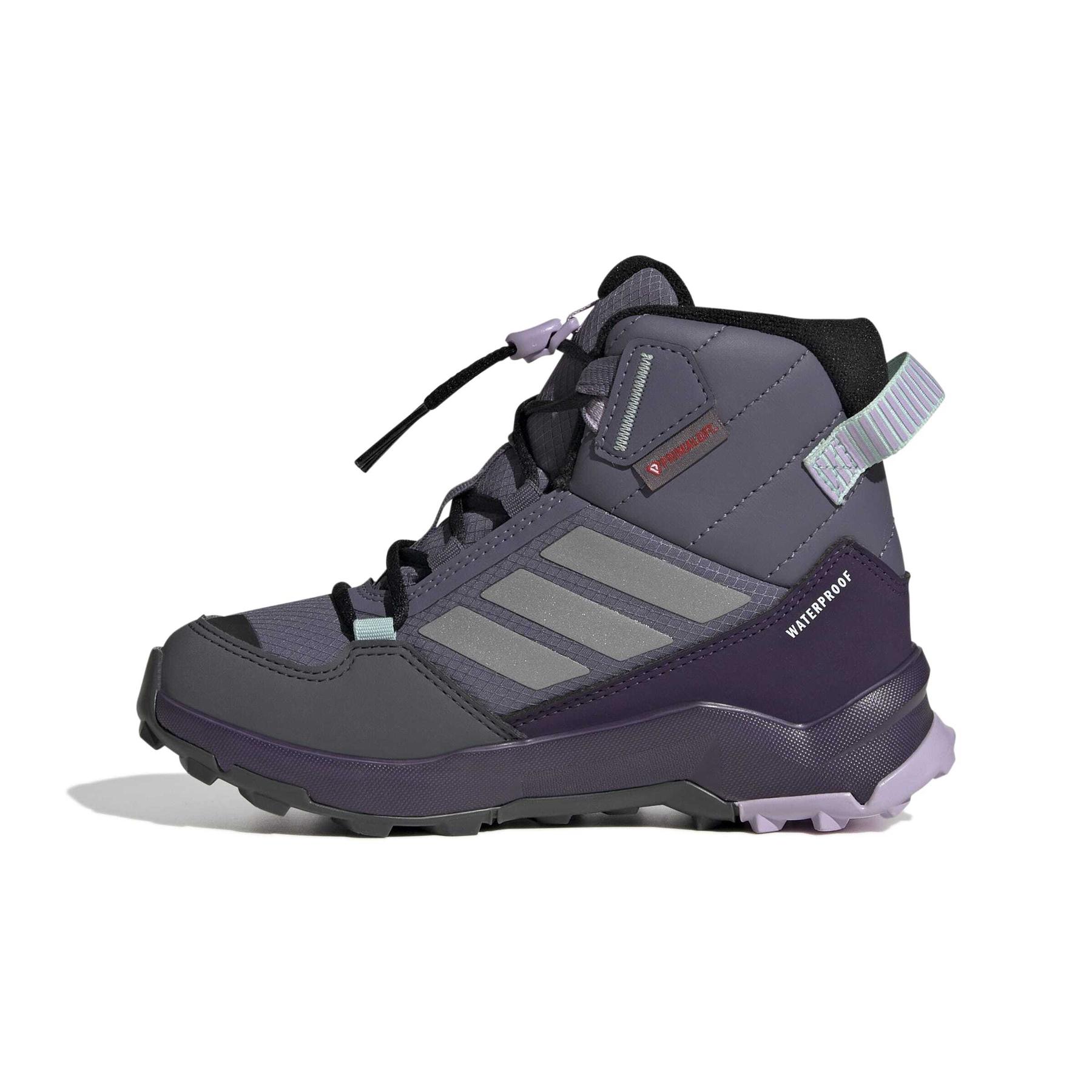 product/a/d/adidas_js2924_5_footwear_photography_side_medial_center_view_white-nw091725.jpg