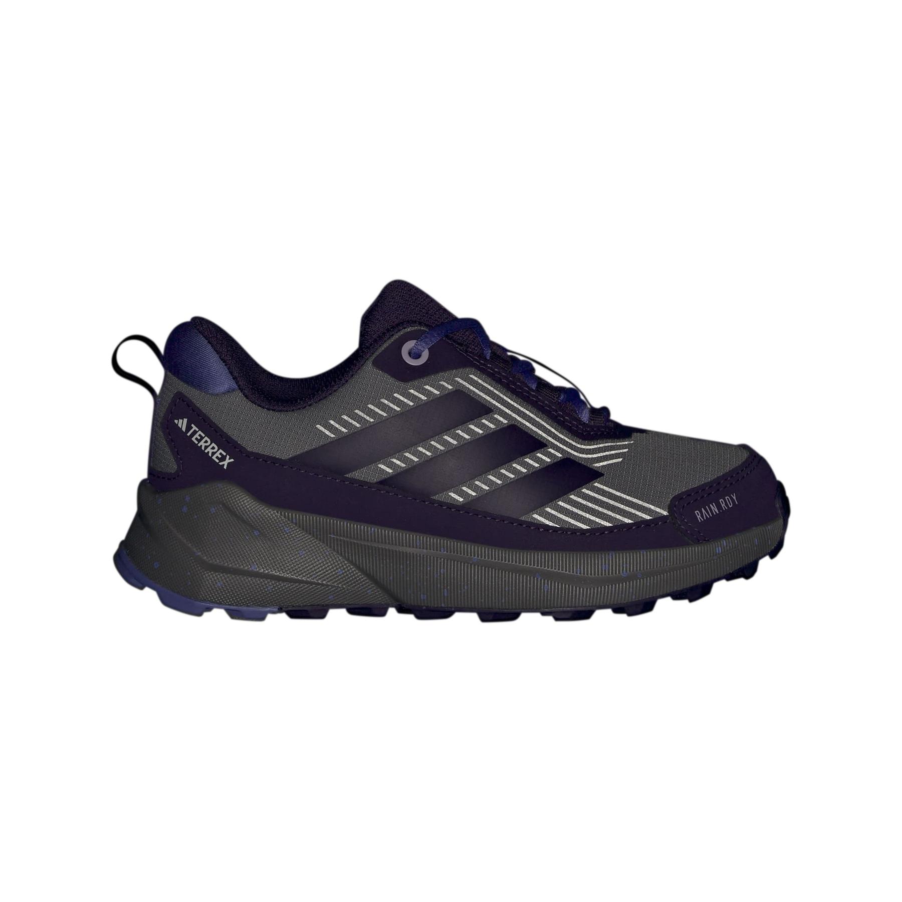 product/a/d/adidas_js2939_12_footwear_photography_beauty_view_white-nw091725.jpg