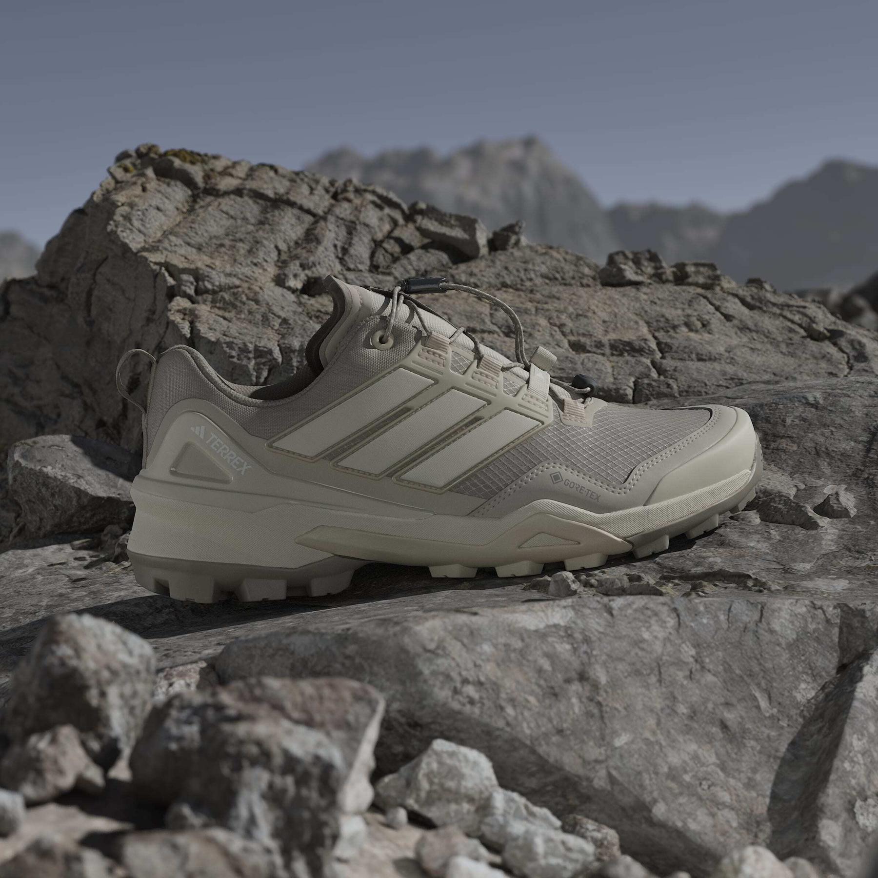 product/a/d/adidas_js4610_15_footwear_photography_heromrktng_view_3-nw091725.jpg
