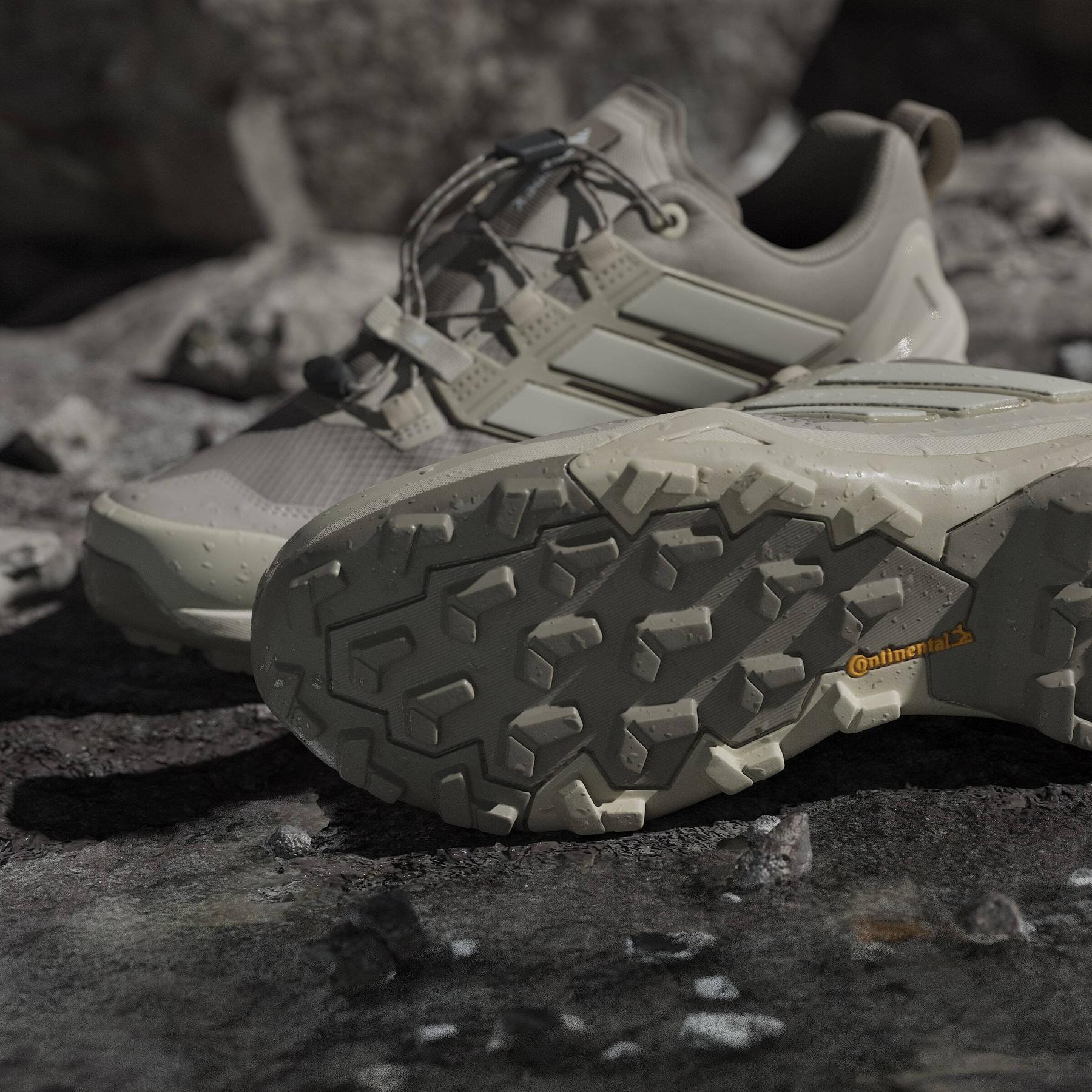 product/a/d/adidas_js4610_23_footwear_photography_heromrktng_view_11-nw091725.jpg