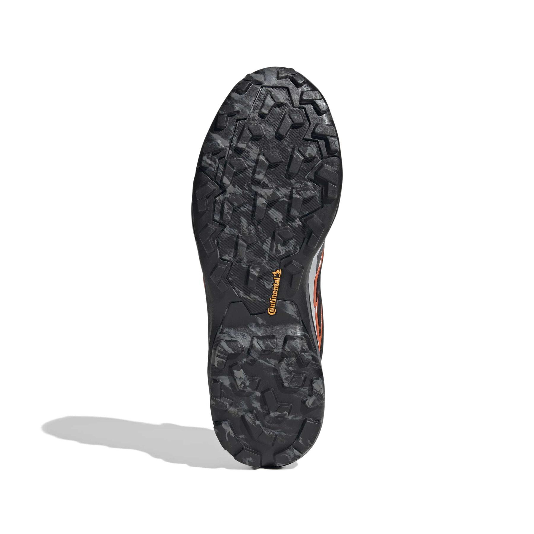 product/a/d/adidas_js4613_4_footwear_photography_bottom_view_white-nw091725.jpg