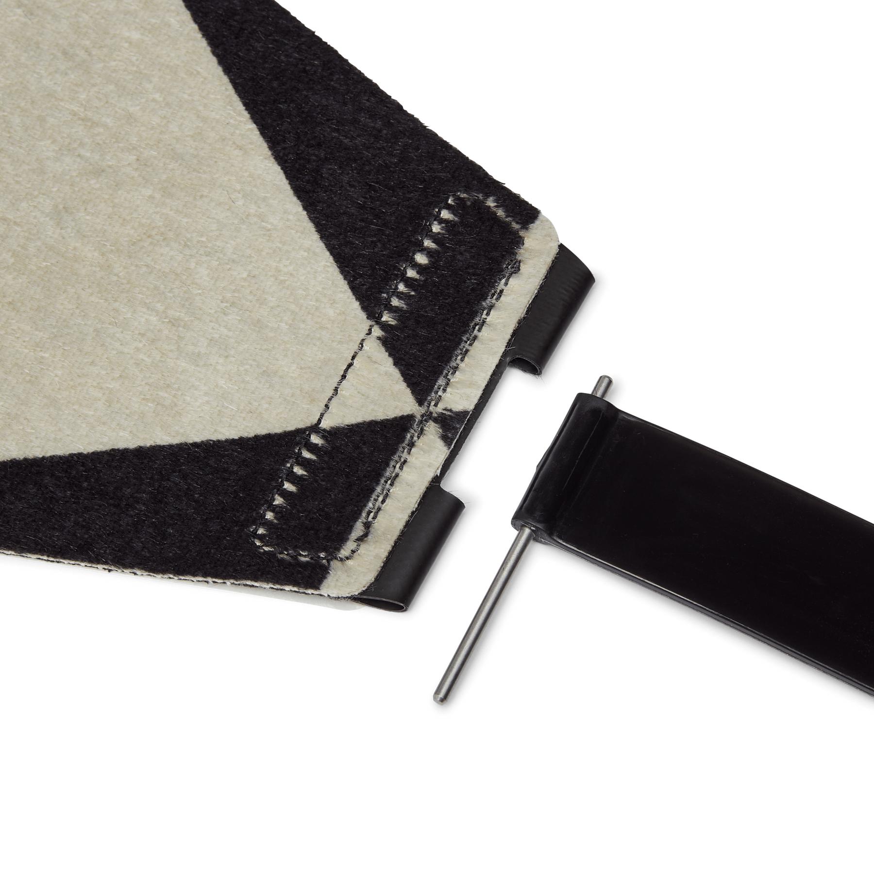 product/b/l/black-diamond_bd163924-0000_blanc_3.jpg