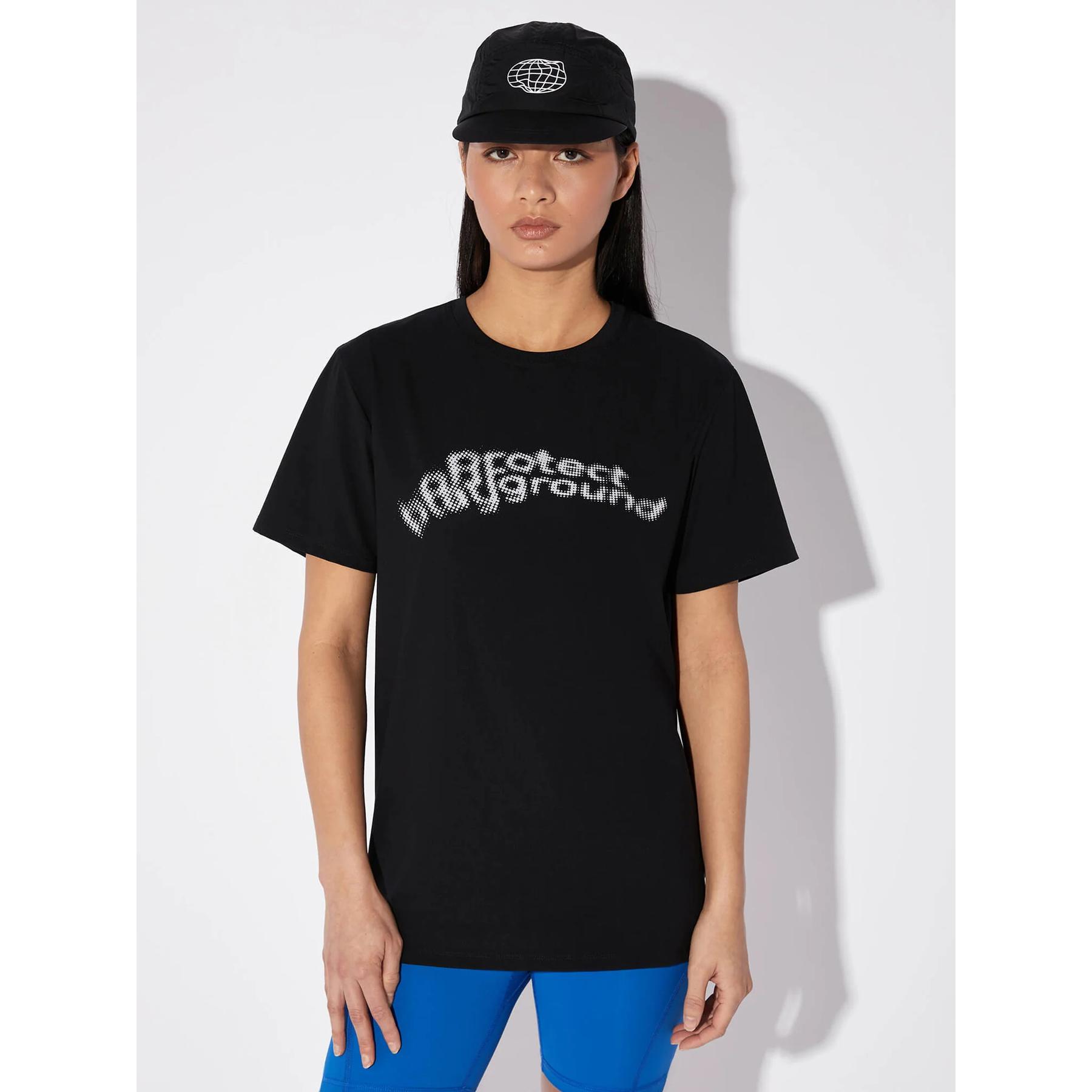 product/c/i/circle-sportswear_ts001p27-tt05-u-sbl-ss25_slate-black_2.jpg