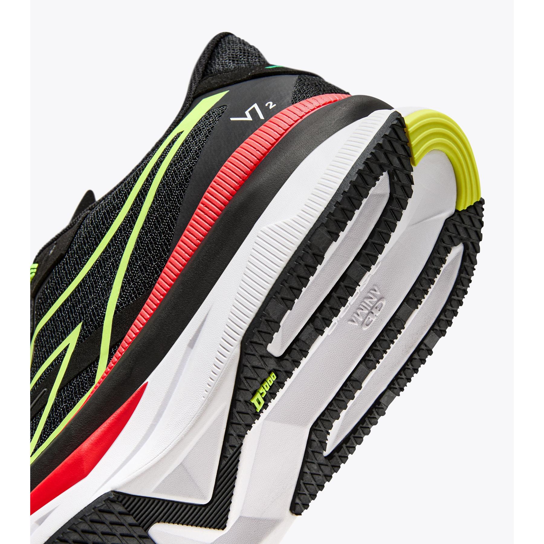 product/d/i/diadora_101.180223-c0871_nero-giallo-fluo_4.jpg