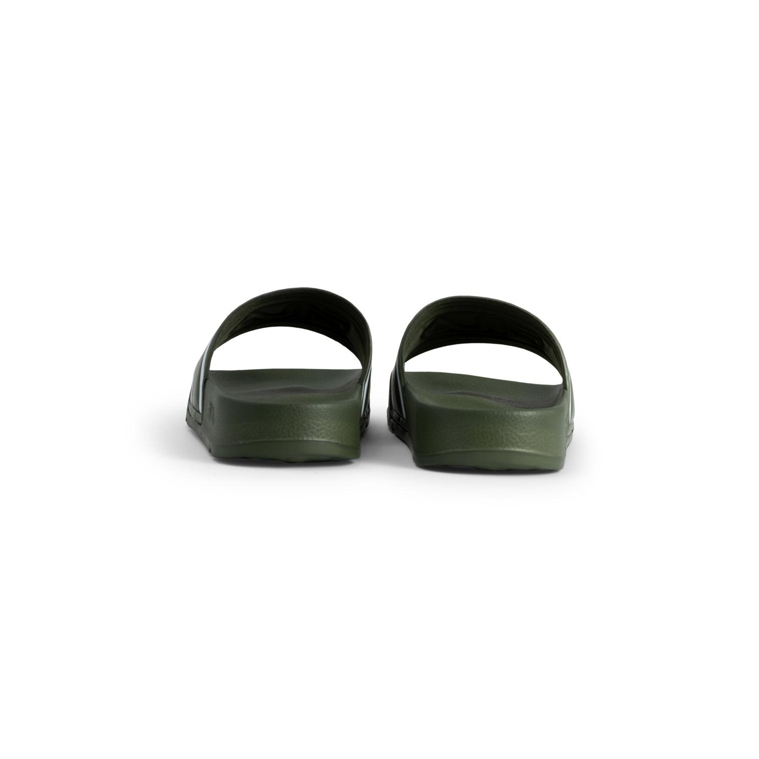 product/f/i/fila_1010934-60017_olive-night_4.jpg