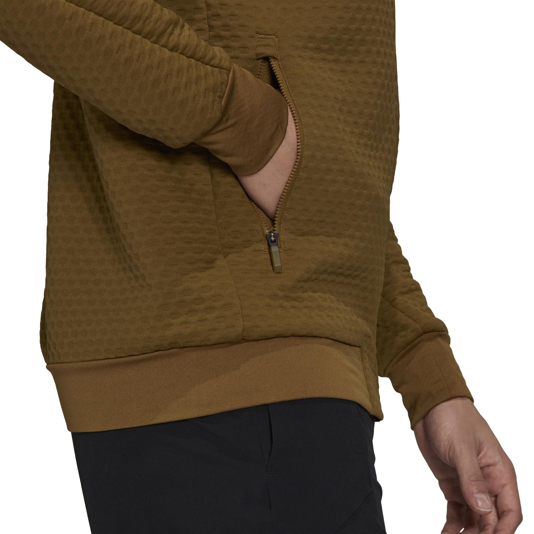 product/g/i/gi7204_app_on-model_detail-2_white.jpg