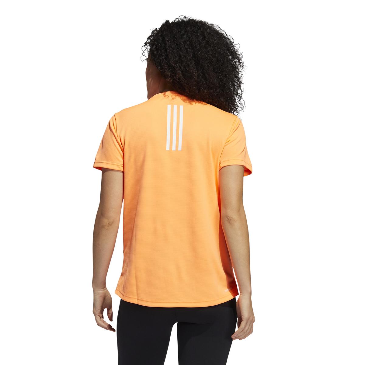 product/g/q/gq9409_app_on-model_back_white.jpg
