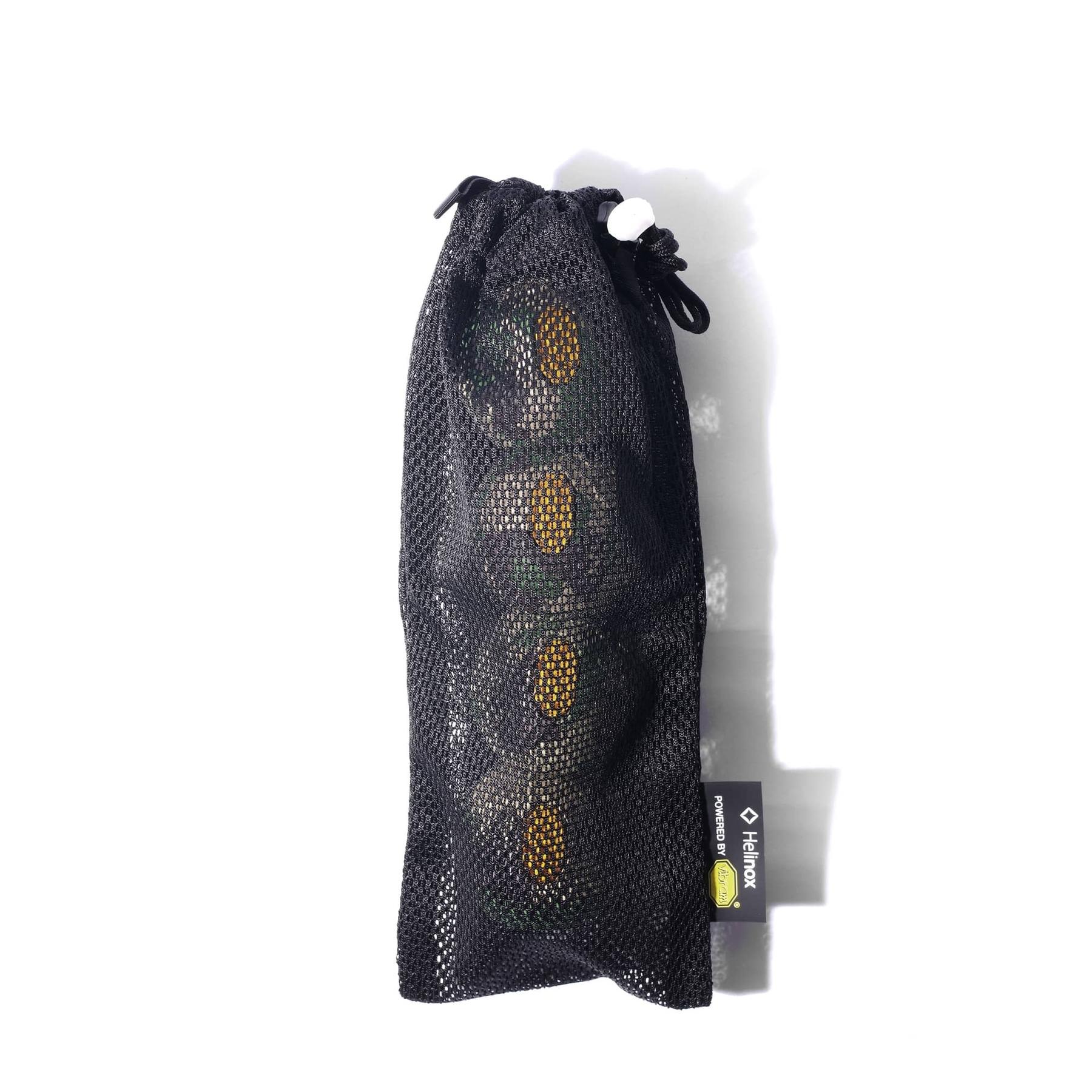 product/h/e/helinox_12791_field-camo_2.jpg