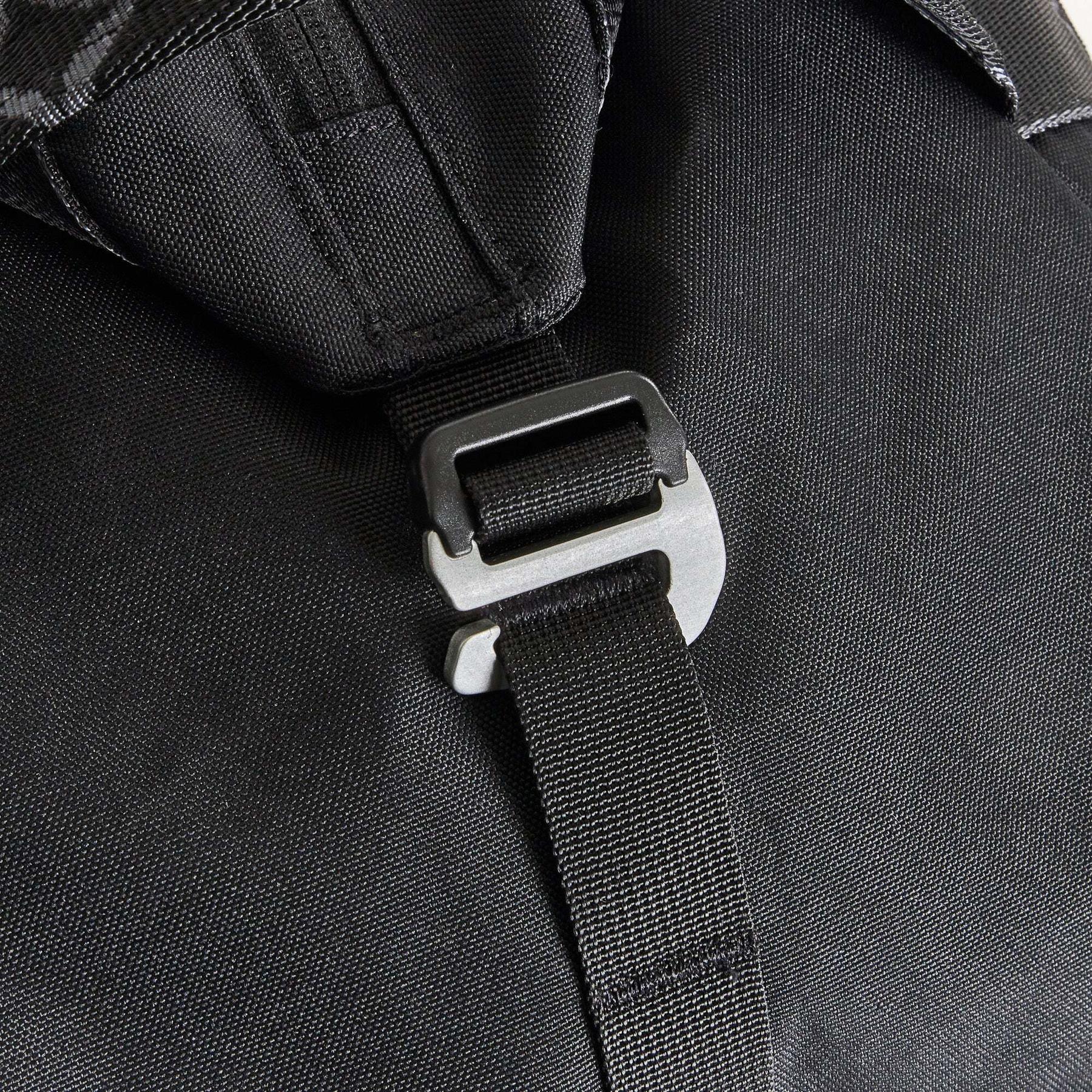 product/h/e/helinox_12821_black_2.jpg
