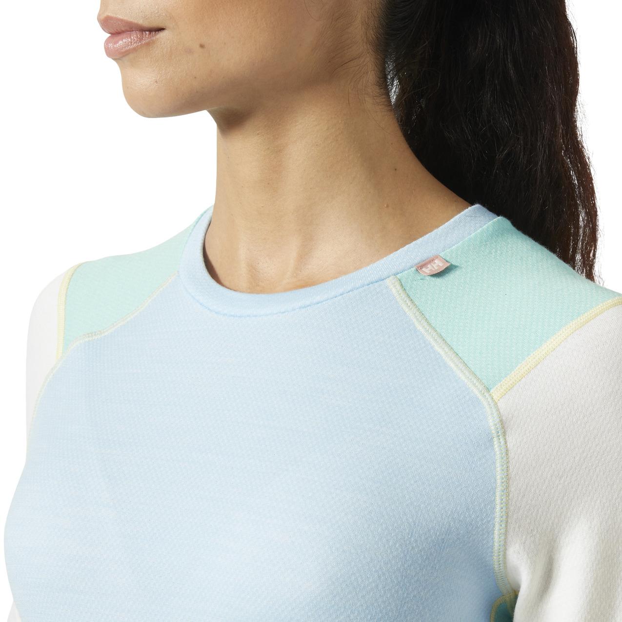 product/h/e/helly-hansen_49378-607_light-cyan_1.jpg