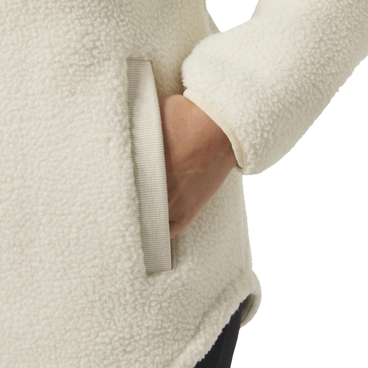 product/h/e/helly-hansen_54464-034_cream_2.jpg