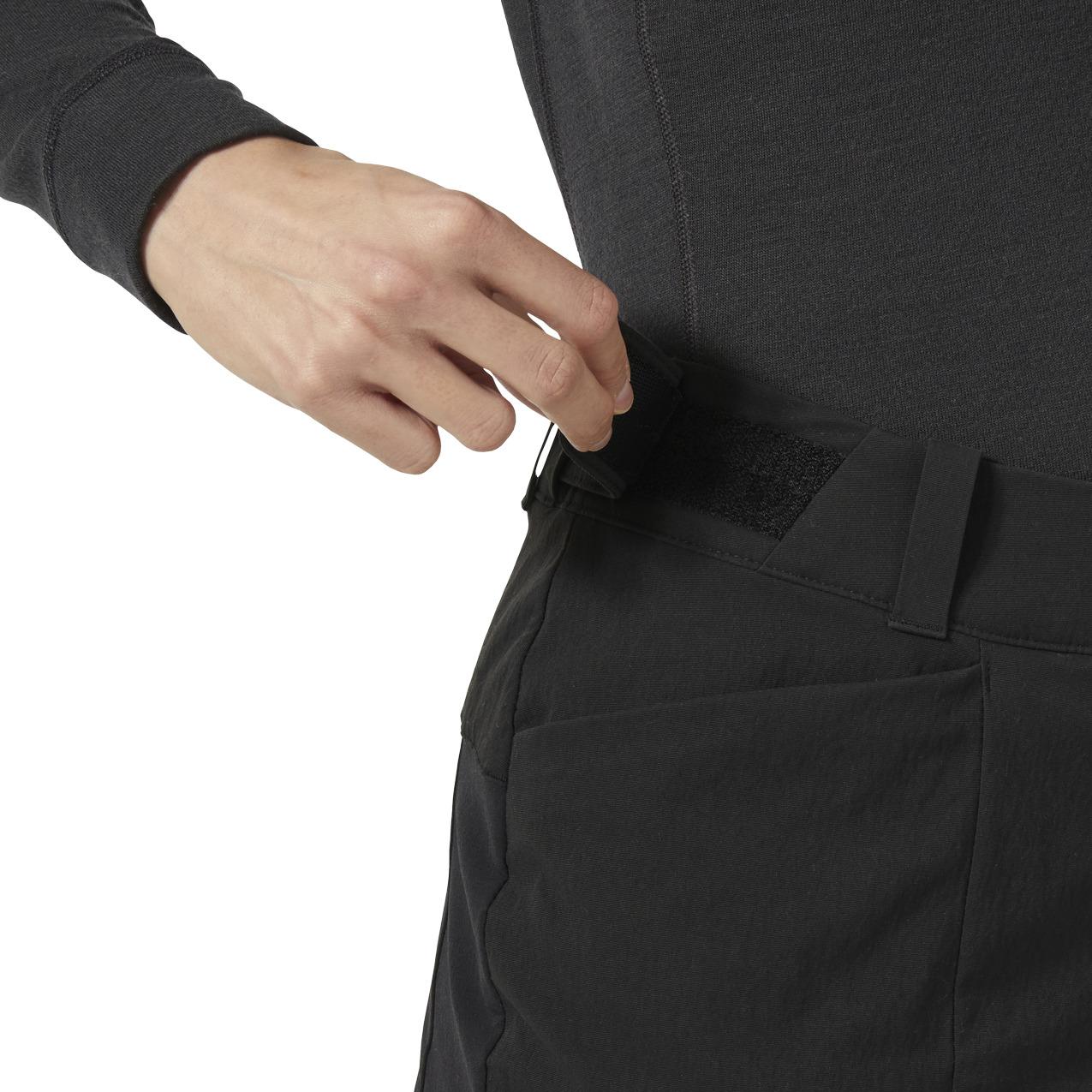 product/h/e/helly-hansen_63298-990_black_1.jpg