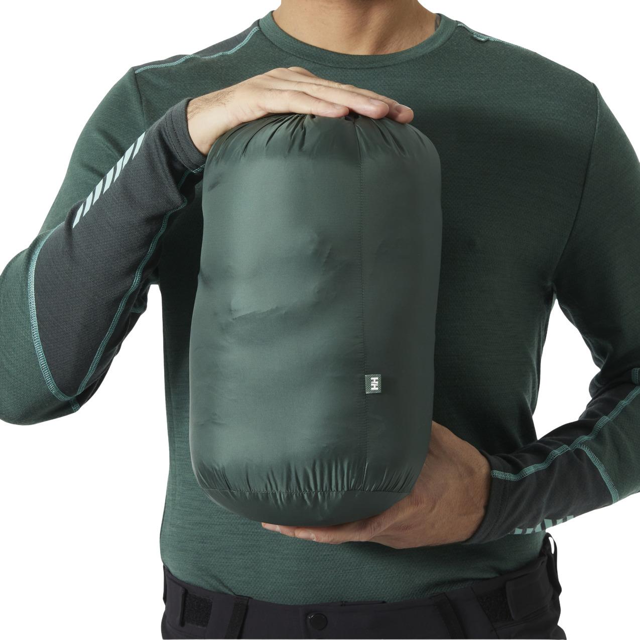 product/h/e/helly-hansen_63439-466_signal-green_1.jpg