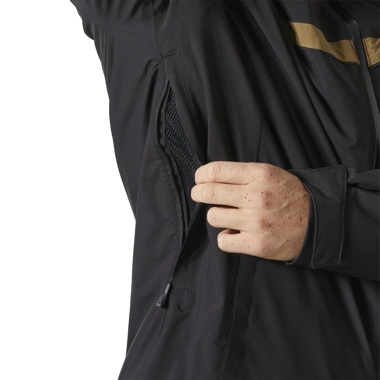 product/h/e/helly-hansen_65613-990_black_2.jpg