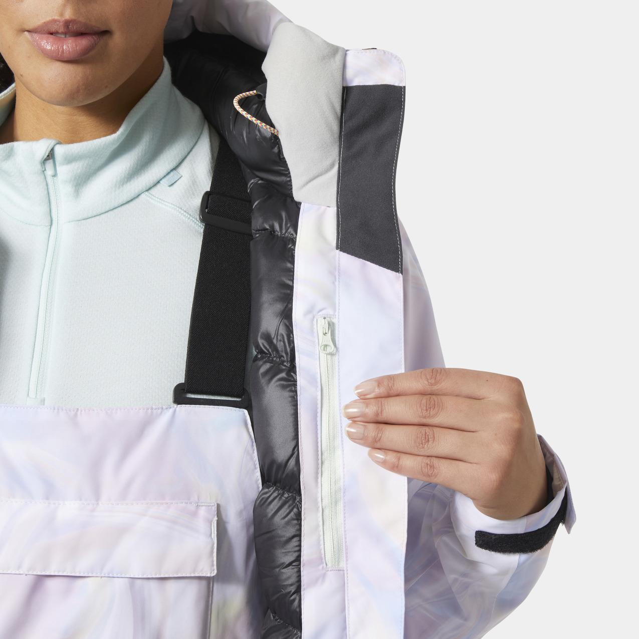 product/h/e/helly-hansen_66086-687_reflections-aop_4.jpg