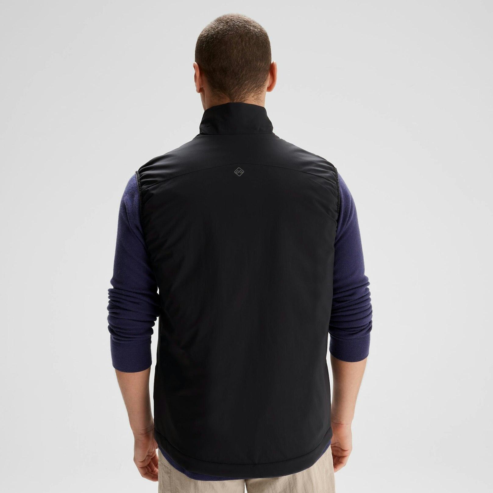 product/k/a/kathmandu_kb0615-7496-o4w_black-sting_4.jpg
