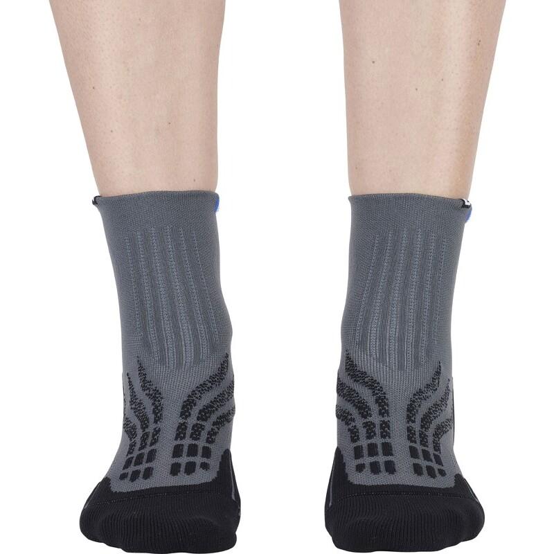product/m/o/monnet_runultra-1602_gris-noir_2.jpg