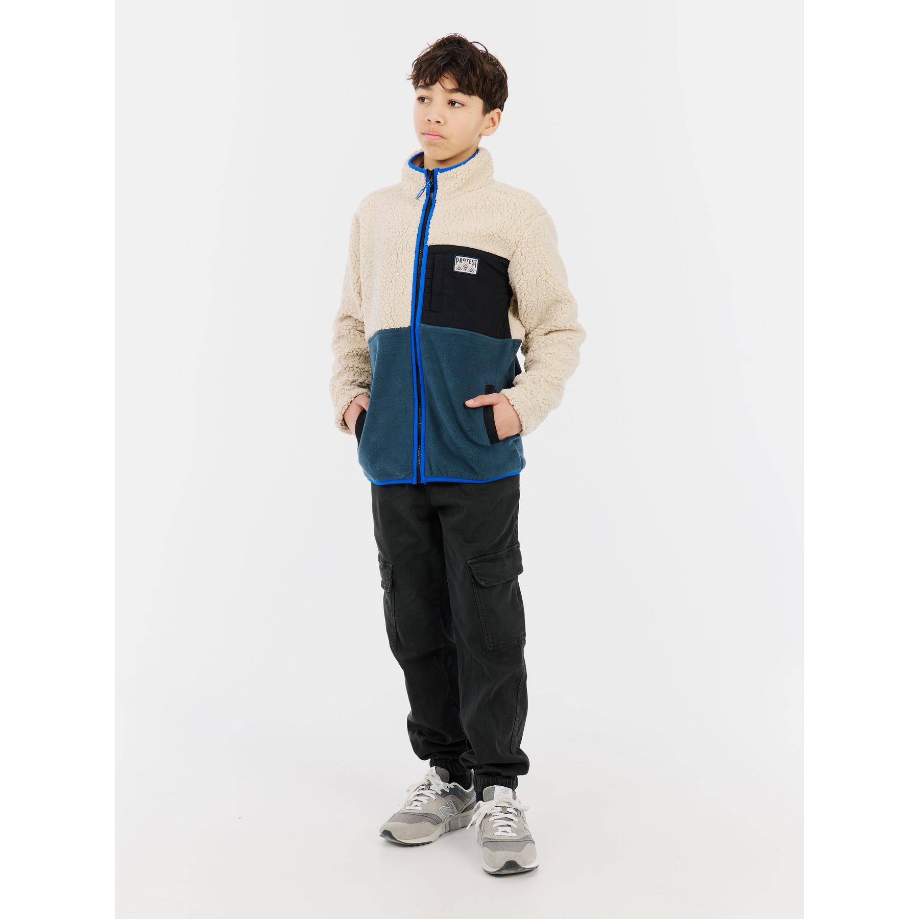 product/p/r/protest_33852001-106_kitoffwhite_3.jpg