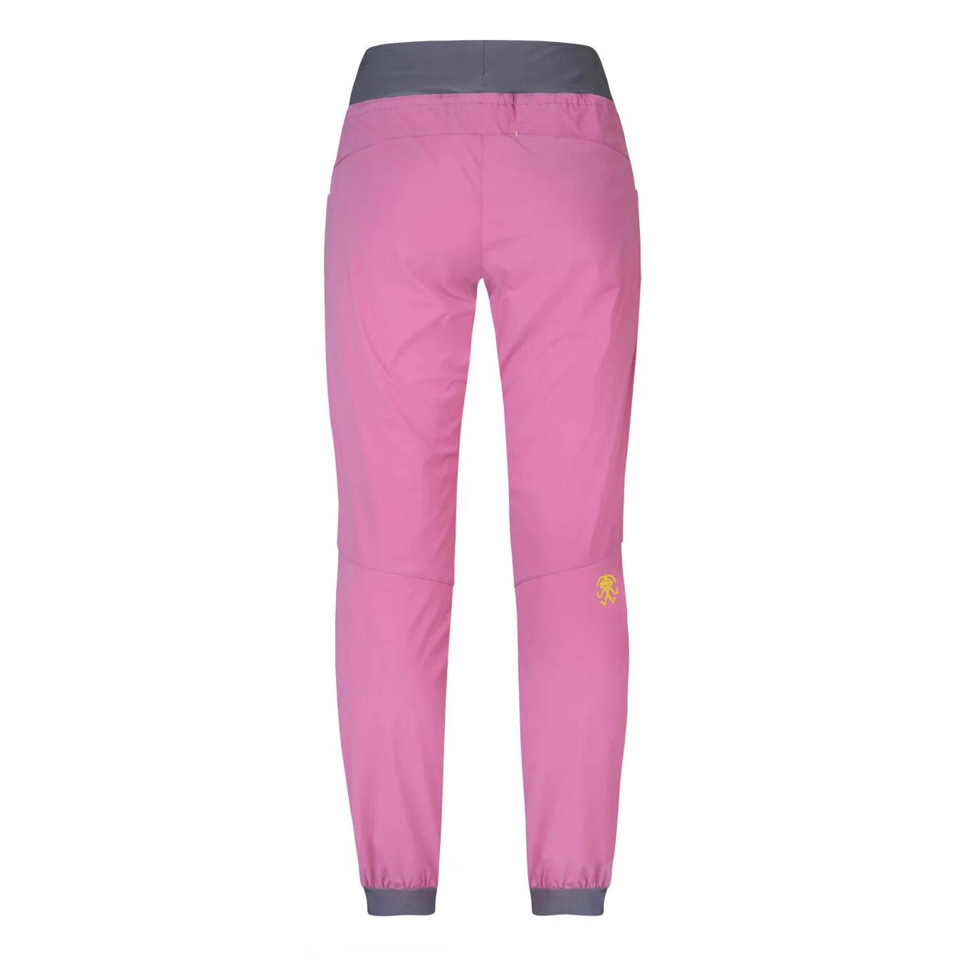 product/r/a/rafiki_10041526rfx_rose-wine_2.jpg