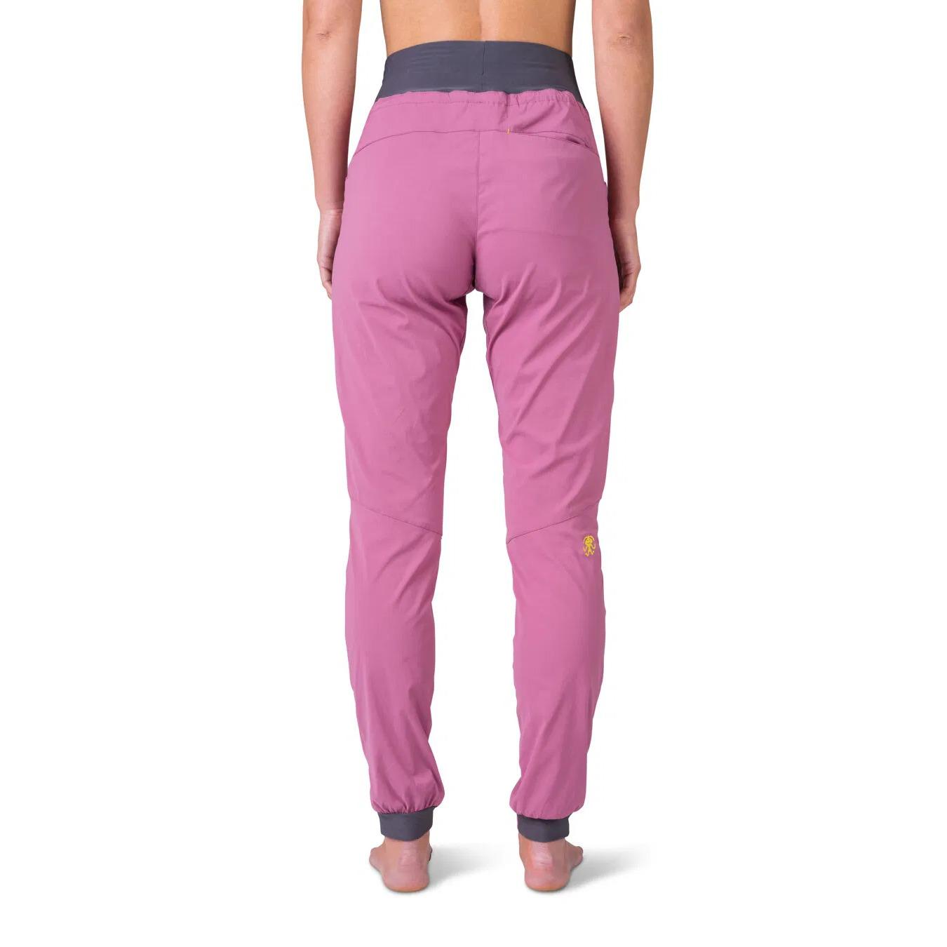 product/r/a/rafiki_10041526rfx_rose-wine_4.jpg