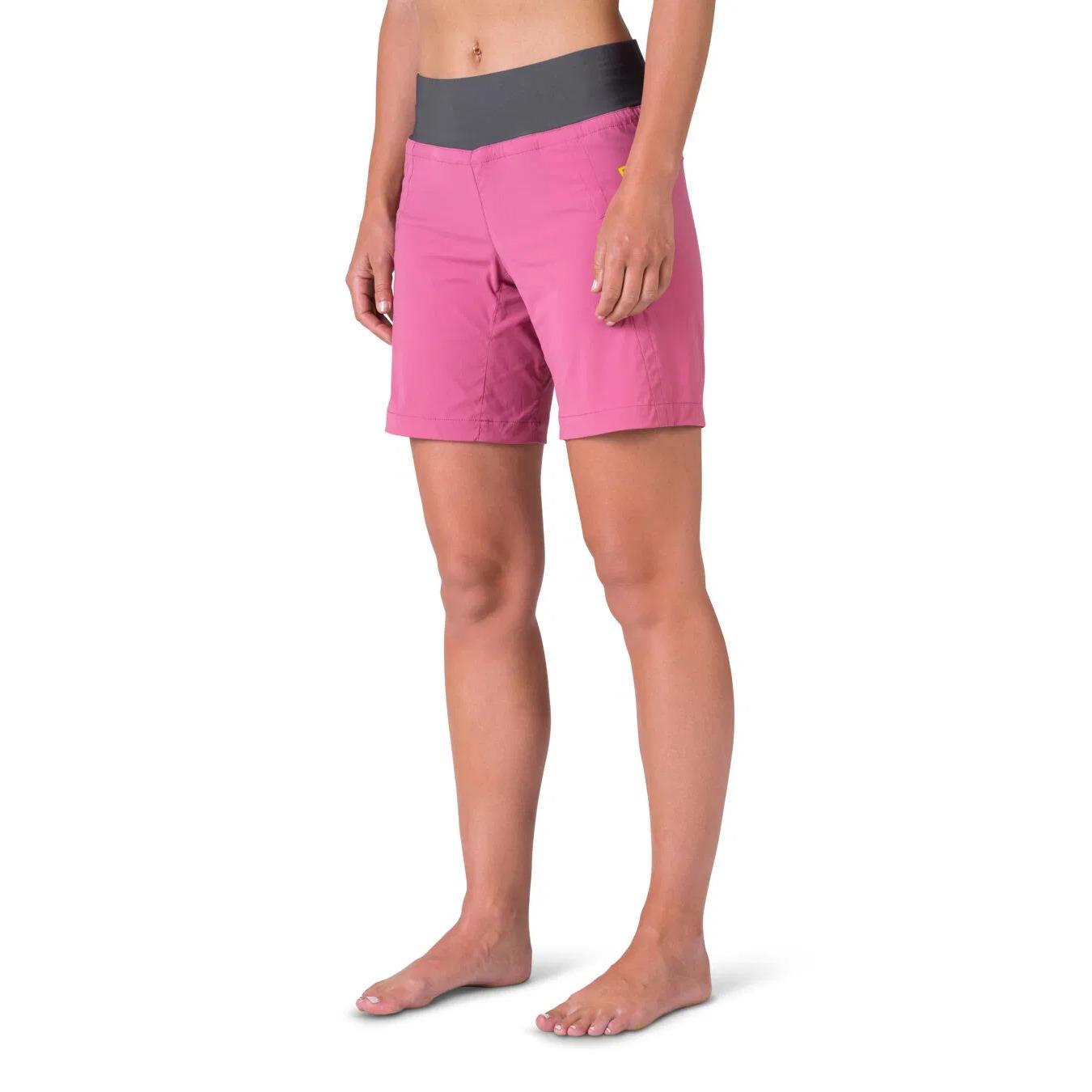 product/r/a/rafiki_10041609rfx_rose-wine_5.jpg