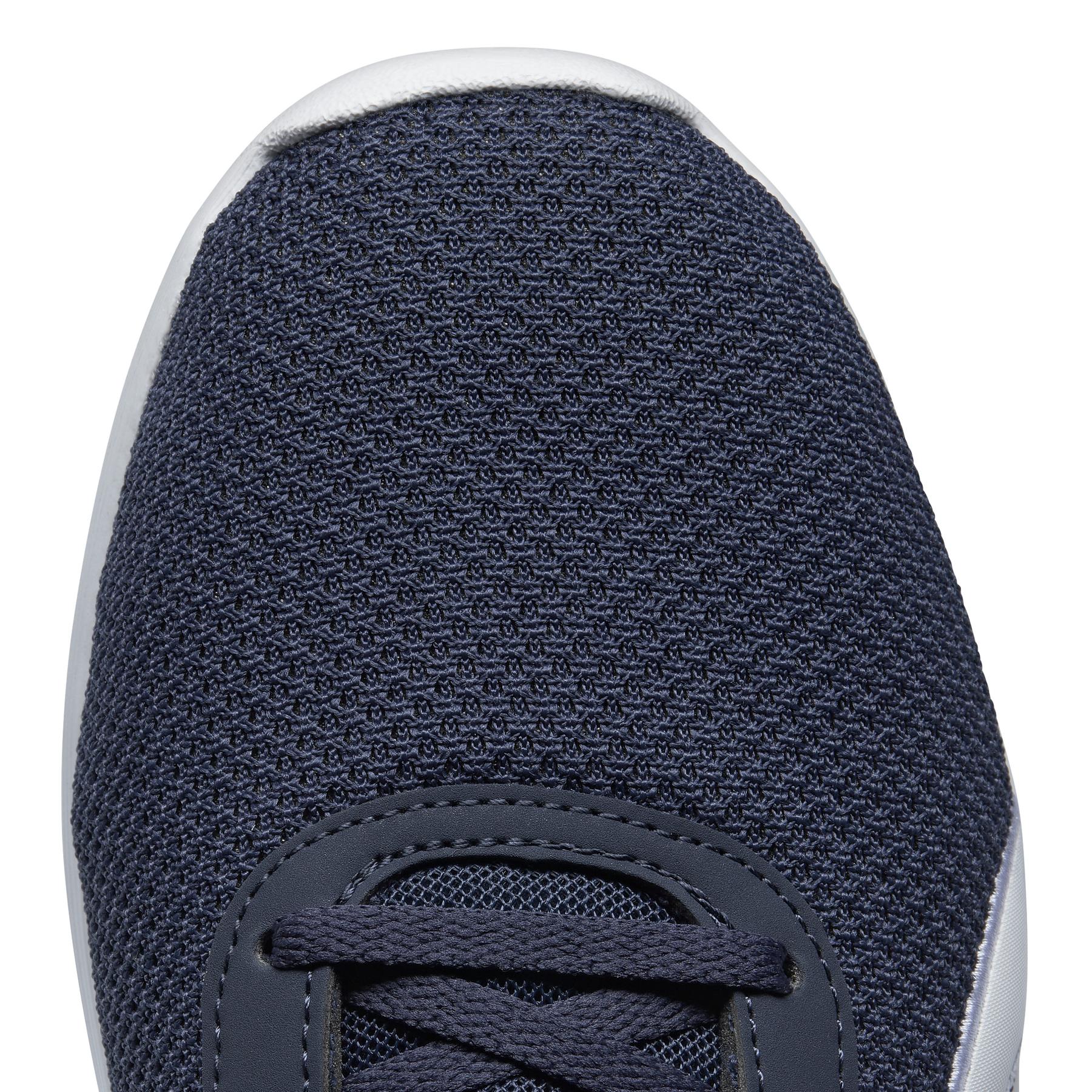 product/r/e/reebok_h00885_7_footwear_photography_detail_view_1_white_000.jpg