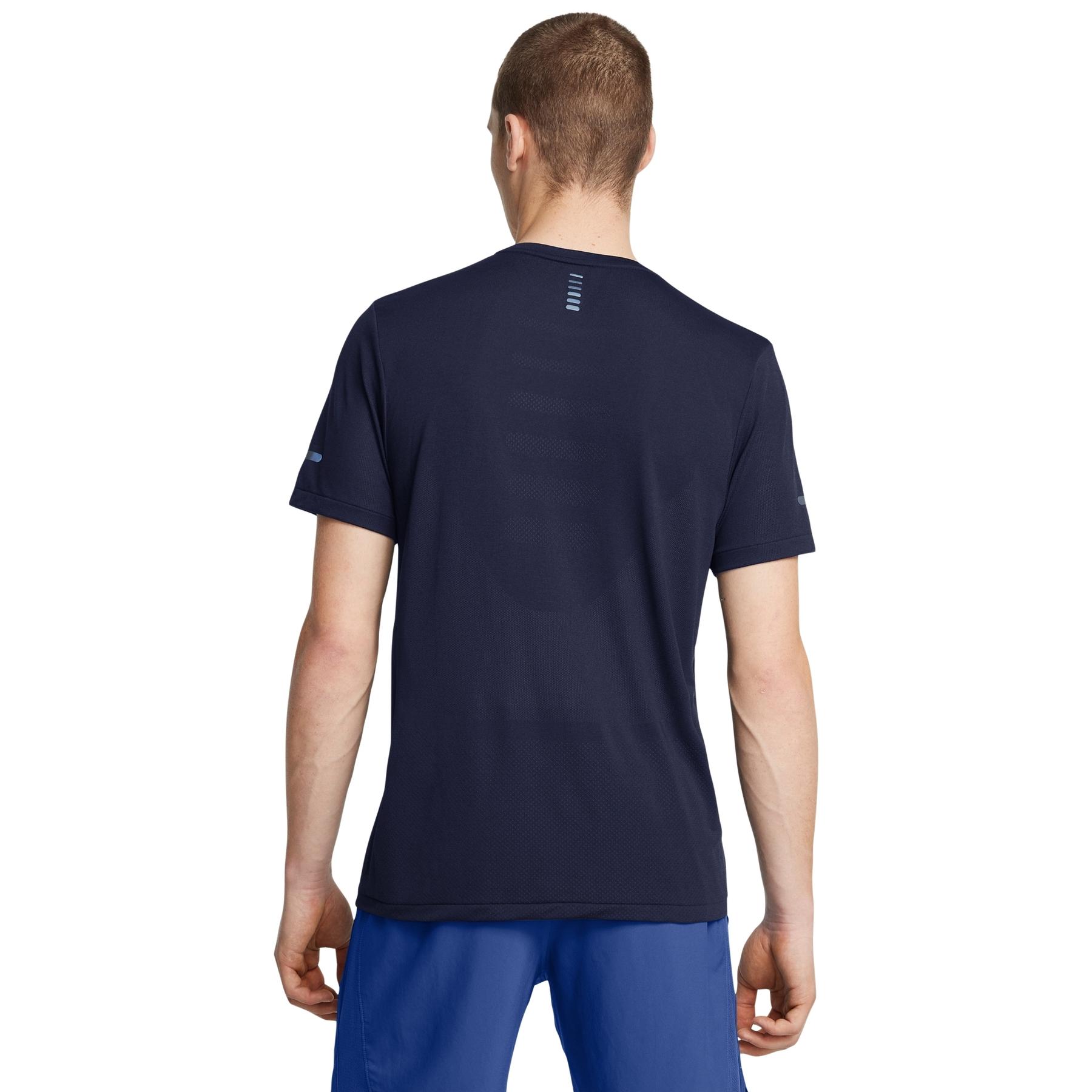 product/u/n/under-armour_1375692-410_1_1.jpg