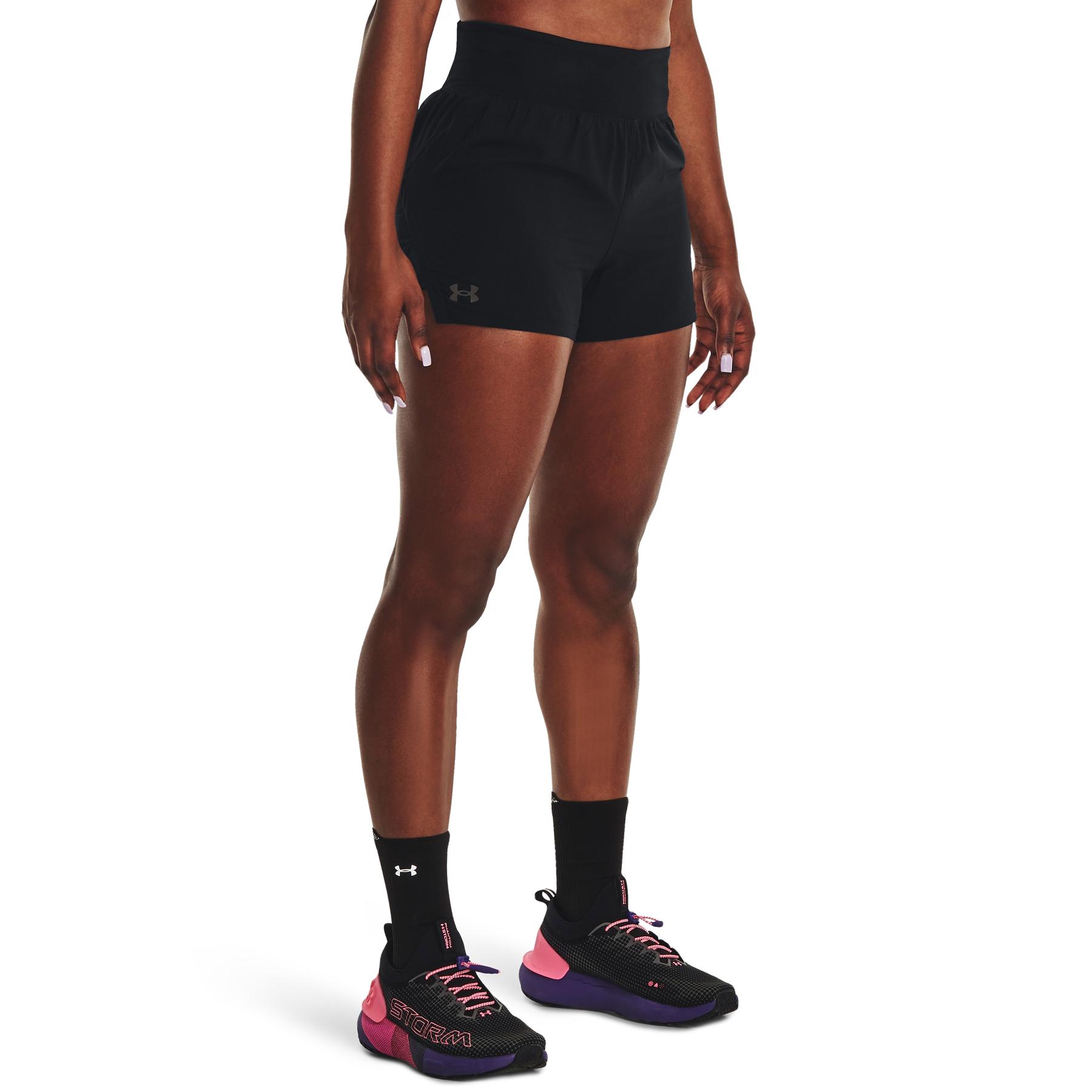 product/u/n/under-armour_1379355-001_12-nw050324.jpg