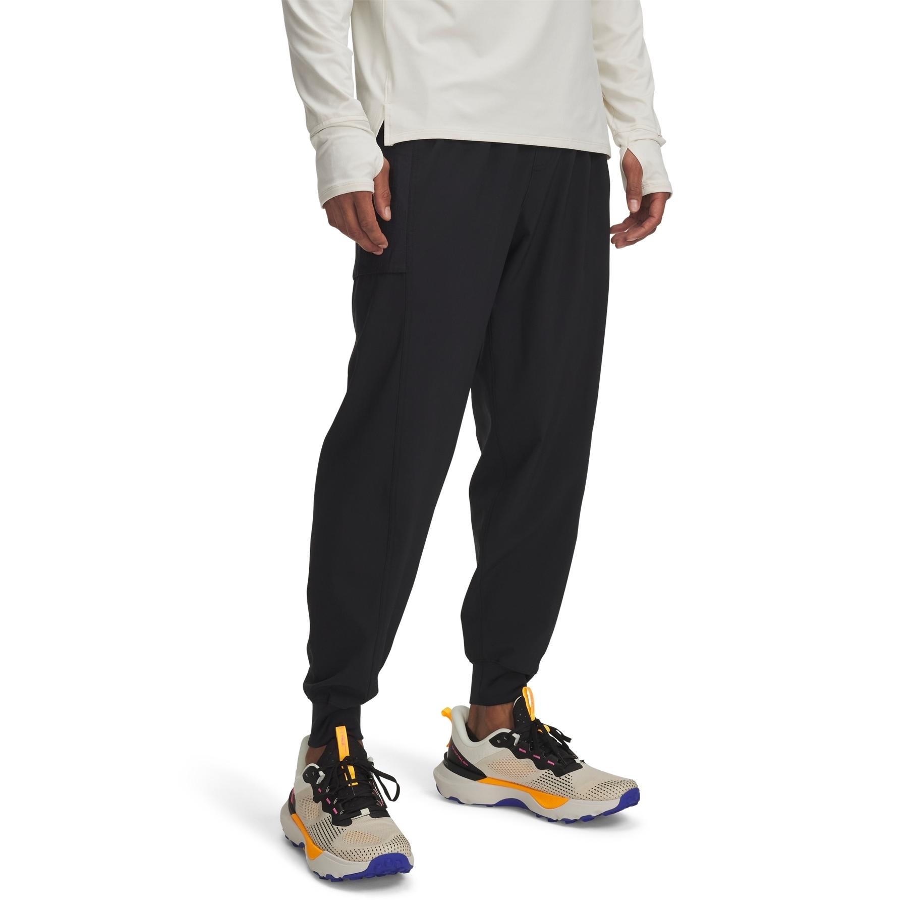 product/u/n/under-armour_1383245-001_0_0.jpg