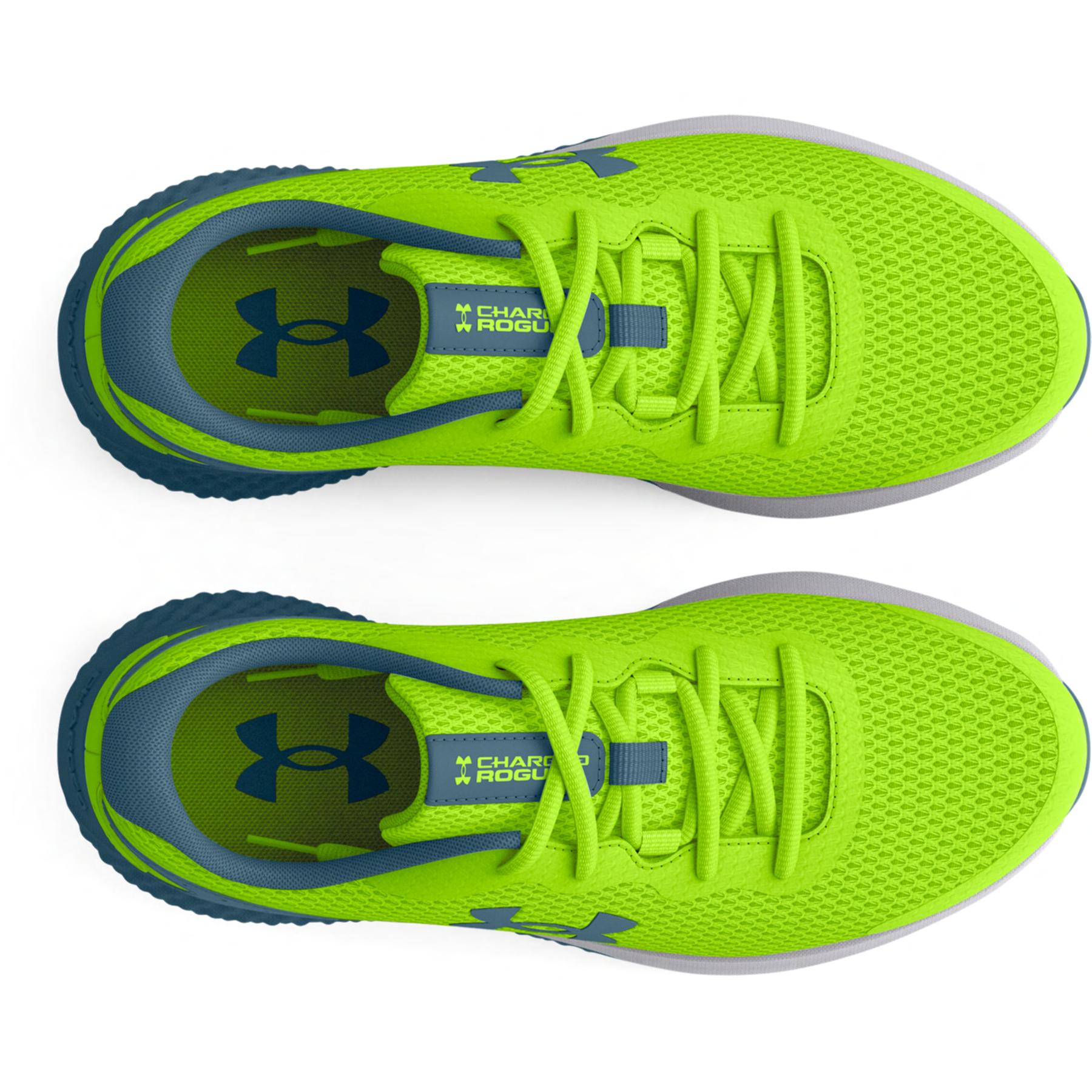 product/u/n/under-armour_3024981-300_2.jpg