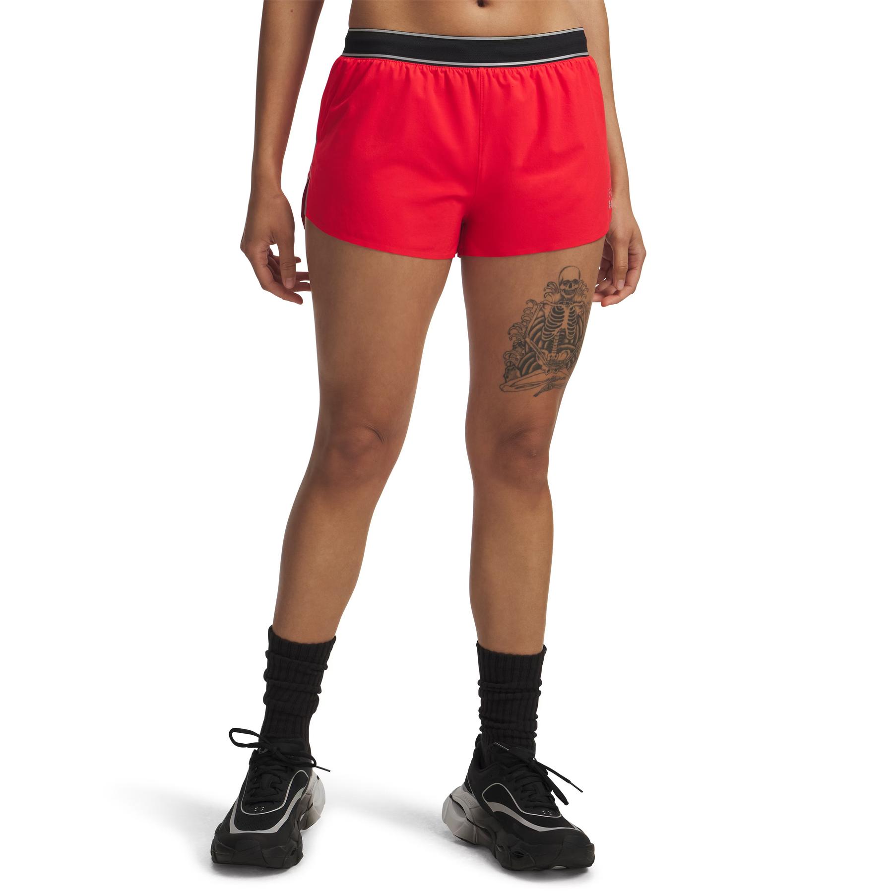 product/u/n/under-armour_6004022-713_racer-red-black-reflective_1.jpg
