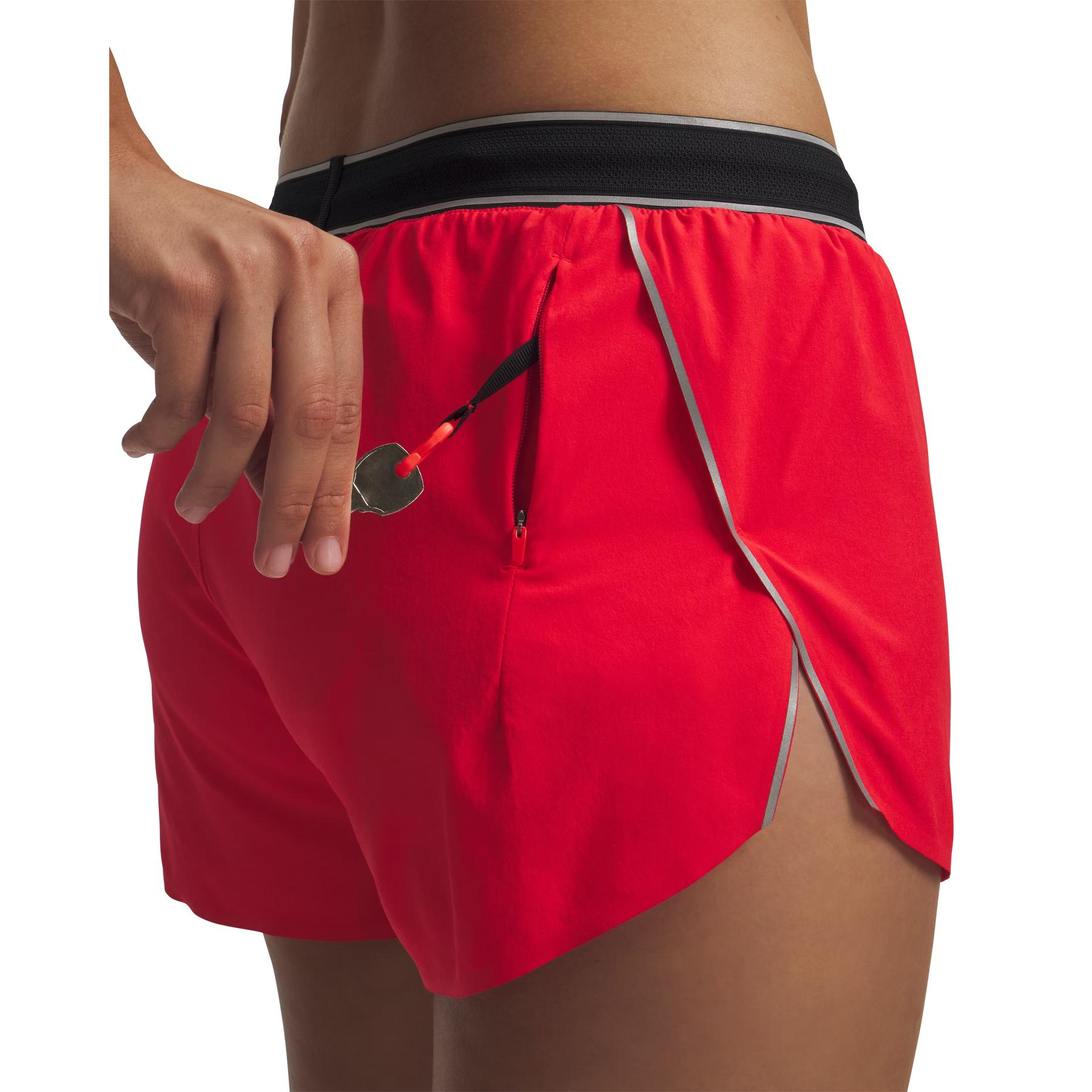 product/u/n/under-armour_6004022-713_racer-red-black-reflective_4.jpg