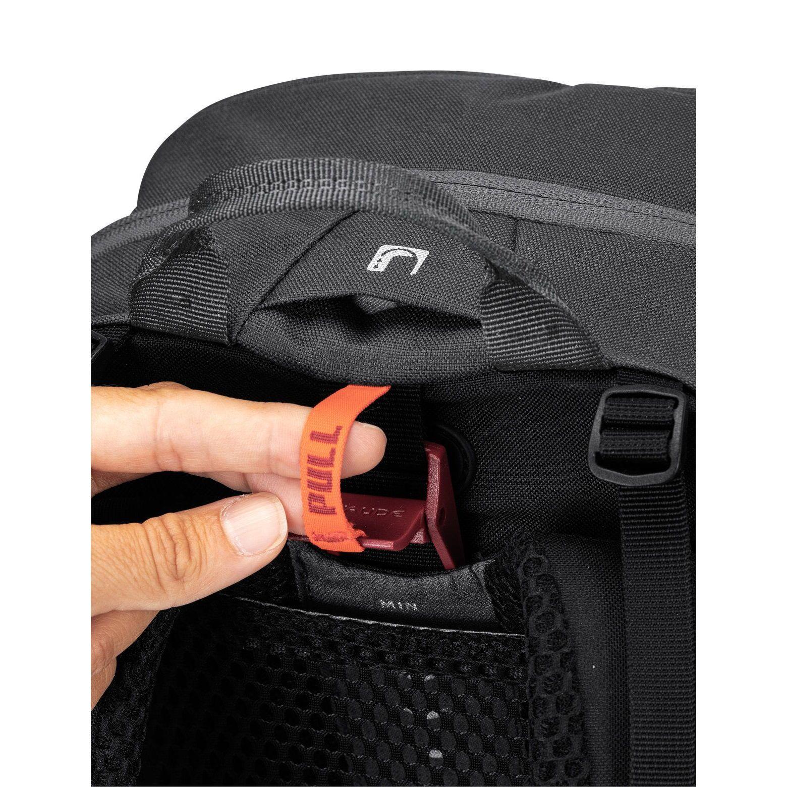 product/v/a/vaude_14566-215_black_6.jpg