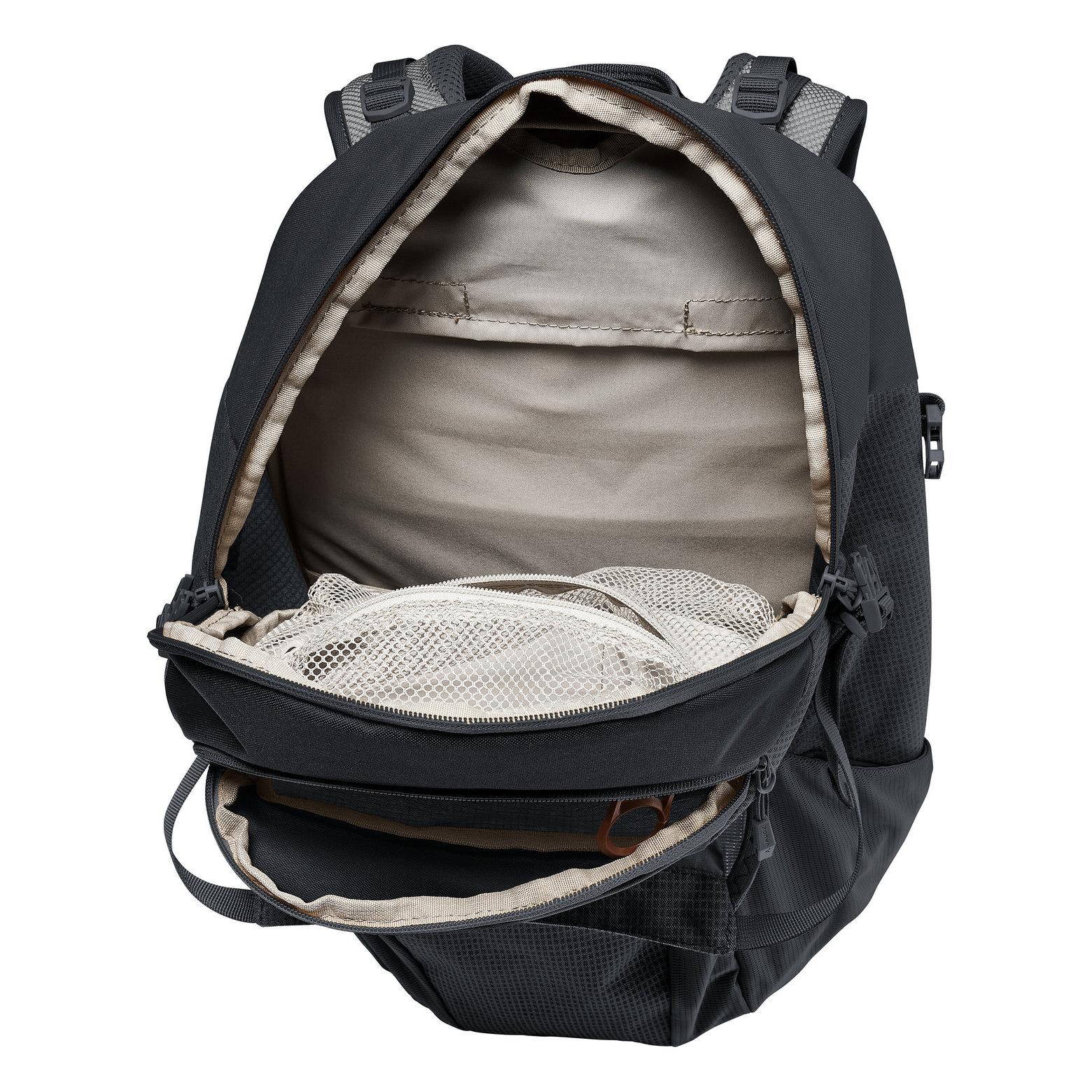 product/v/a/vaude_16148-215_black_4.jpg