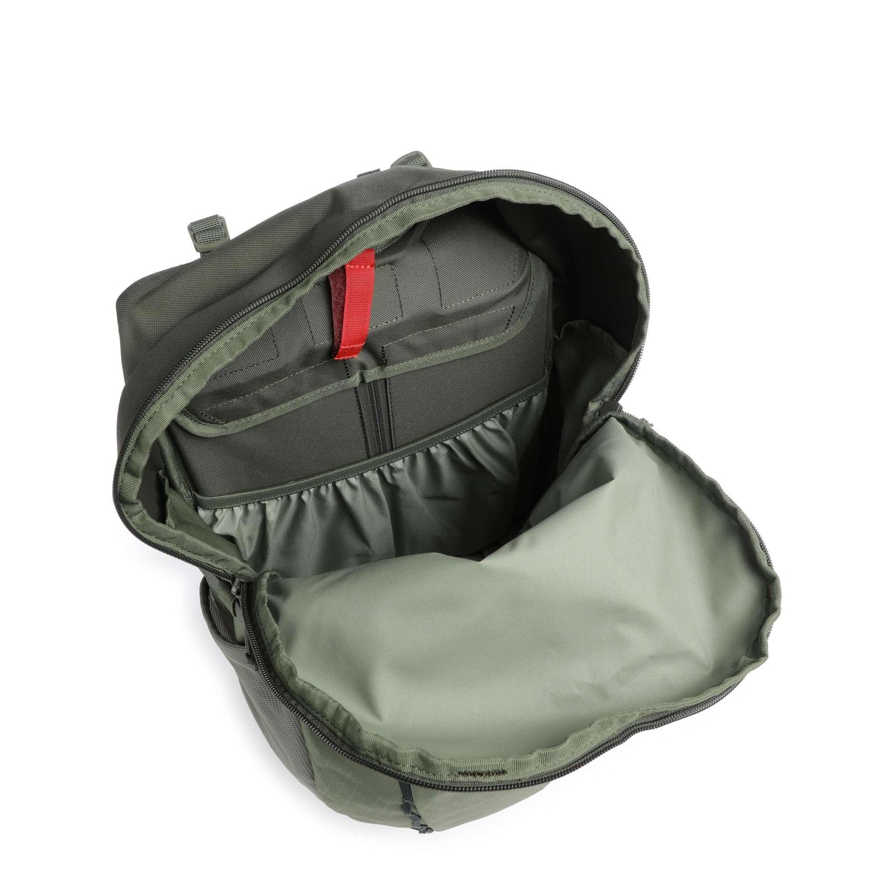 product/v/a/vaude_45442-673_cedar-wood_3.jpg