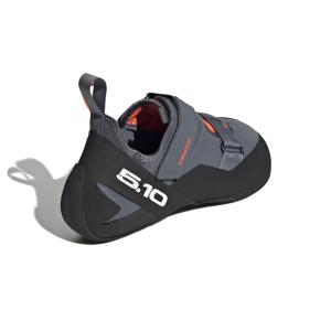 product/a/d/adidas_ee8935_7_footwear_photography_back_lateral_top_view_white_000.jpg
