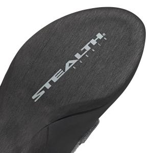 product/a/d/adidas_ee8935_9_footwear_photography_detail_view_2_white_000.jpg