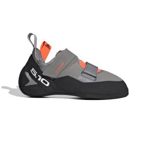 product/a/d/adidas_ee8948_1_footwear_photography_side_lateral_center_view_white_000.jpg