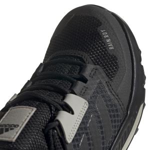 product/a/d/adidas_fw9327_8_footwear_photography_detail_view_1_white_000.jpg