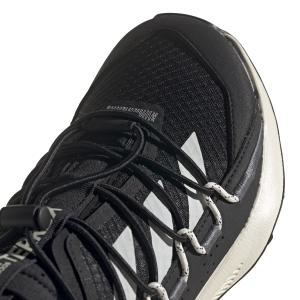 product/a/d/adidas_fz2228_8_footwear_photography_detail_view_1_white_000.jpg