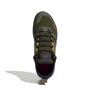 product/a/d/adidas_gv8954_3_footwear_photography_top_portrait_view_white_000.jpg