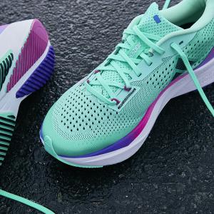 product/a/d/adidas_gv9090_22_footwear_photography_highlight_view_3_white_000.jpg