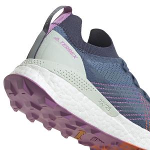 product/a/d/adidas_gx2251_10_footwear_photography_detail_view_3_white_000.jpg