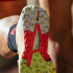 product/a/d/adidas_h06575_21_footwear_photography_highlight_view_4_white_000.jpg