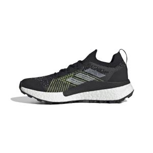 product/a/d/adidas_h69068_5_footwear_photography_side_medial_center_view_white_000.jpg