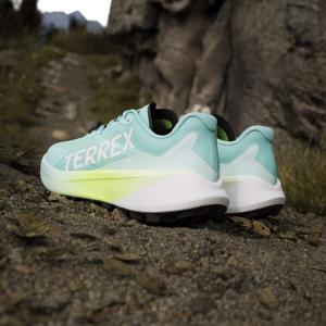 product/a/d/adidas_hp3686_19_footwear_photography_heromrktng_view_6-nw091625.jpg