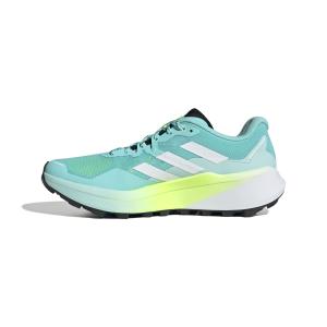 product/a/d/adidas_hp3686_5_footwear_photography_side_medial_center_view_white-nw091625.jpg