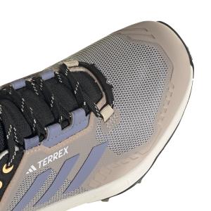 product/a/d/adidas_hp8714_8_footwear_photography_detail_view_1_white_000.jpg