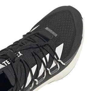 product/a/d/adidas_hq0941_9_footwear_photography_detail_view_2_white_000.jpg