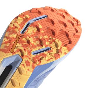 product/a/d/adidas_hr1082_9_footwear_photography_detail_view_2_white_000.jpg